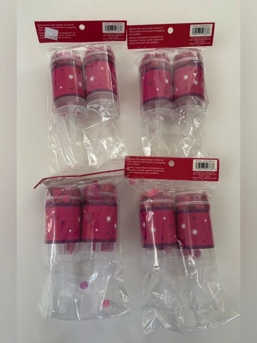 Confetti poppers NEW NWT 8 total 4 packages “making spirits bright” Christmas